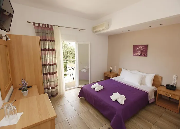 Ξενοδοχείο Chrisa